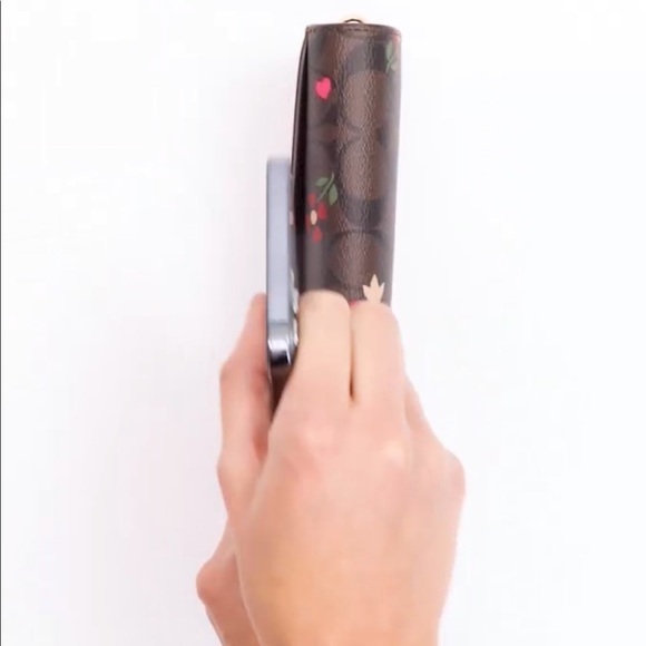 Coach Anna Foldover Clutch Crossbody In Signature Canvas W/Heart Petal Print - Picture 2 of 13